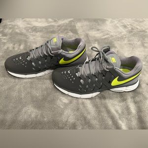 Nike Lunar Fingertap TR , retro style